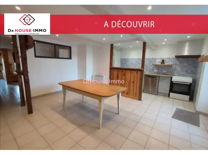 Maison 4 pièces de 140 m² - Le Fleix (24130)