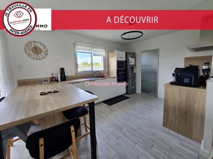 Maison 4 pièces de 107 m² - Sainte-Néomaye (79260)