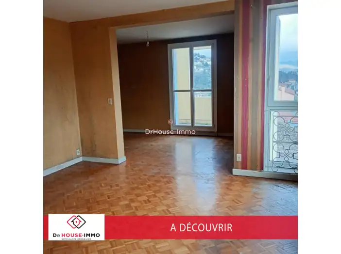 Appartement 5 pièces de 90 m² - Le Puy-en-Velay (43000)