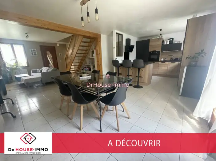 Maison 5 pièces de 89 m² - Pontvallain (72510)