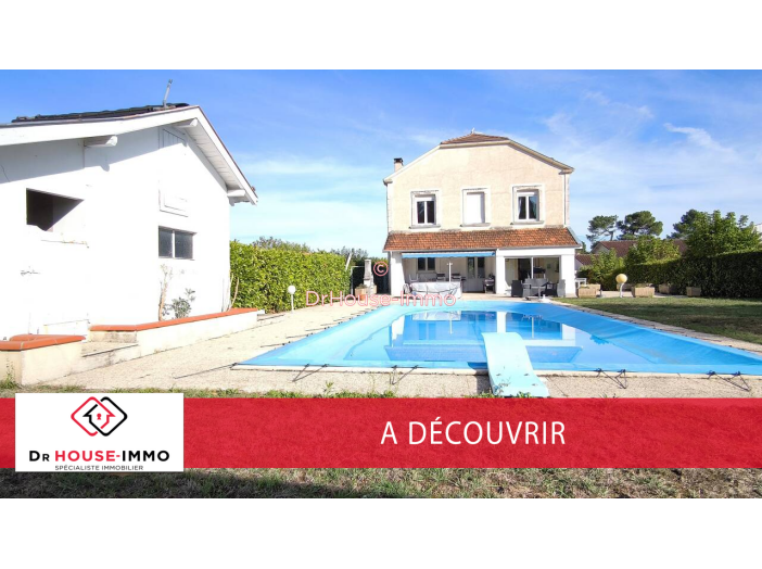 Maison de 316m² - 9 pièces