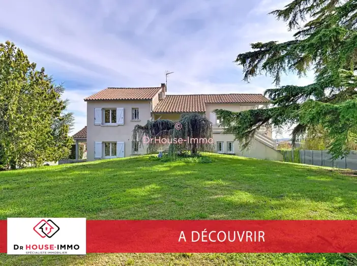 Maison 6 pièces de 178 m² - Villeneuve-sur-Lot (47300)