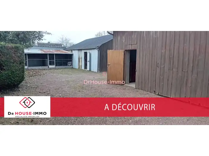 Maison 6 pièces de 131 m² - Savigné-sur-Lathan (37340)