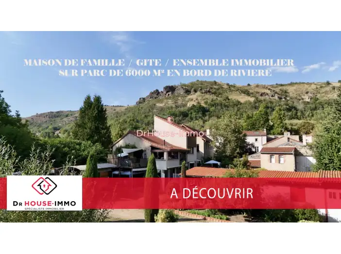 Maison 11 pièces de 423 m² - Perrier (63500)