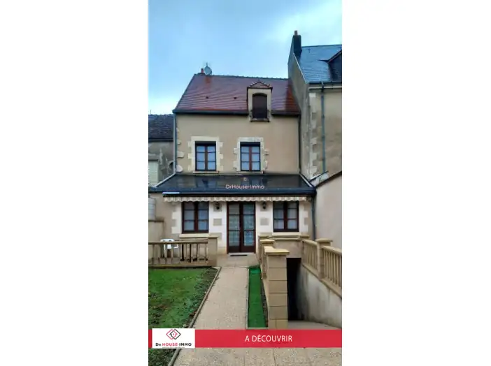 Maison 7 pièces de 155 m² - Le Blanc (36300)