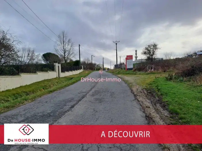 Terrain de 7 000 m² - Luynes (37230)