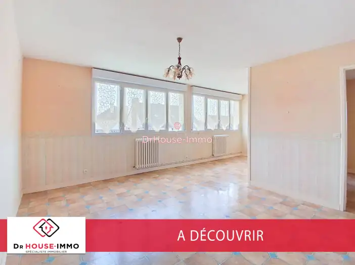 Appartement 3 pièces de 68 m² - Granville (50400)