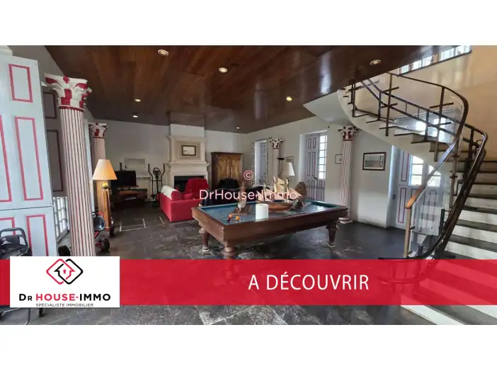 Maison 7 pièces de 230 m² - Pontivy (56300)