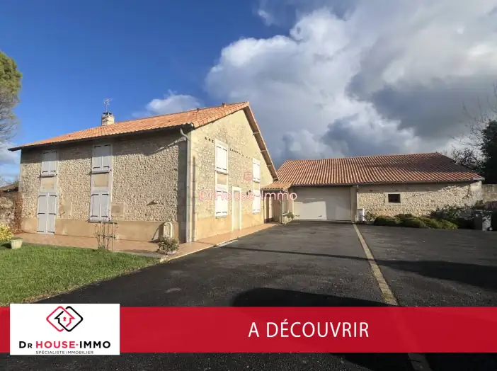 Maison 7 pièces de 224 m² - Montamisé (86360)