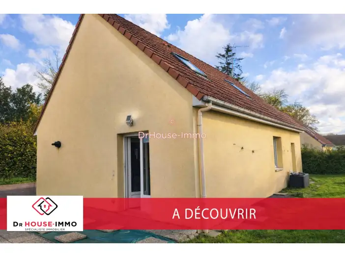 Maison 4 pièces de 78 m² - Savigny (50210)