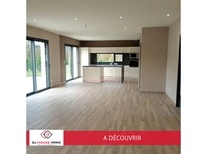 Maison 5 pièces de 140 m² - Saint-Pierre-Eynac (43260)