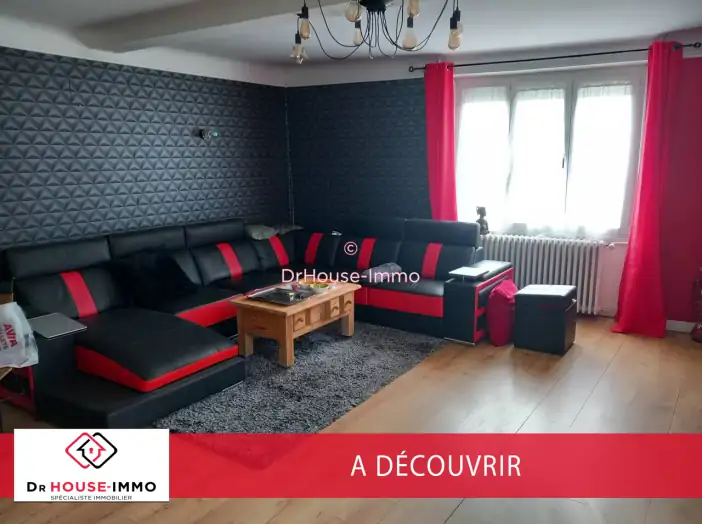 Maison 7 pièces de 200 m² - Tournon-Saint-Martin (36220)