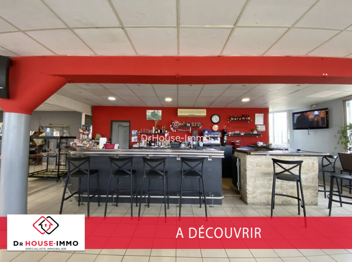 Commerce de 550m² - 24 pièces
