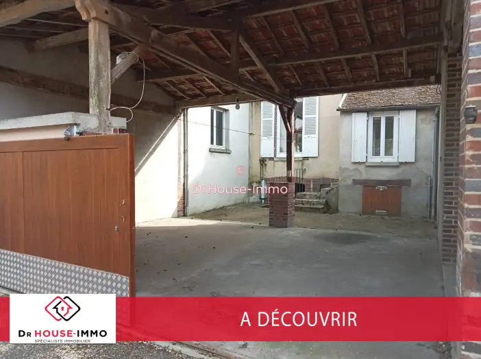 Maison 6 pièces de 115 m² - Gy-les-Nonains (45220)