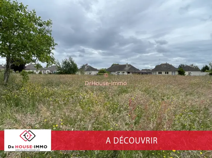 Terrain de 2 000 m² - Lorris (45260)