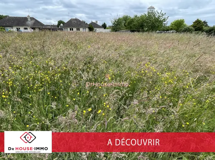 Terrain de 1 300 m² - Lorris (45260)