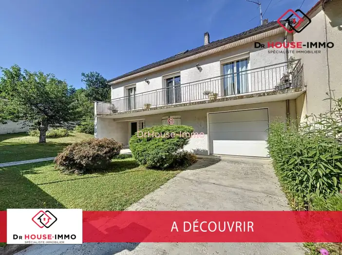 Maison 7 pièces de 192 m² - Périgueux (24000)