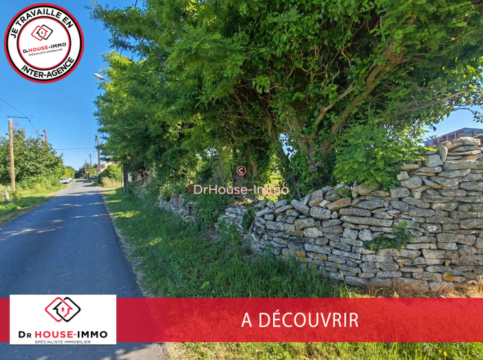 Terrain de 707m²