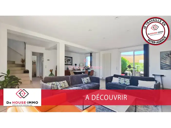 Maison 6 pièces de 166 m² - Villejust (91140)