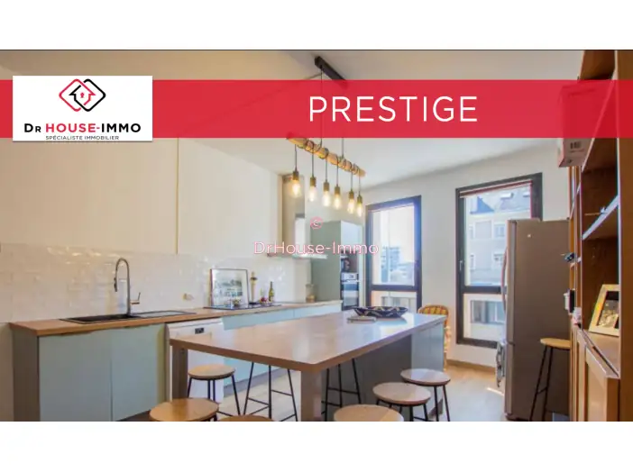 Appartement 5 pièces de 143 m² - Angers (49000)