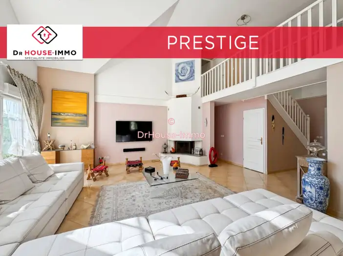 Maison 7 pièces de 194 m² - Montévrain (77144)