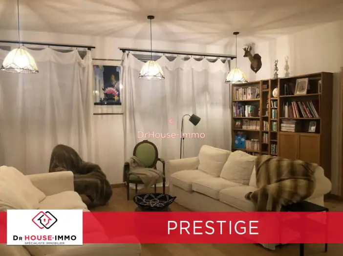 Appartement 5 pièces de 143 m² - Angers (49100)