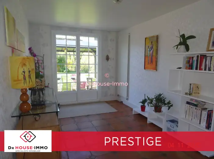 Maison 7 pièces de 188 m² - Cavignac (33620)