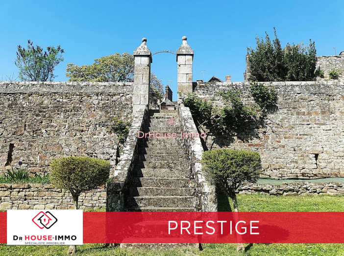 Maison de 240m² - 11 pièces