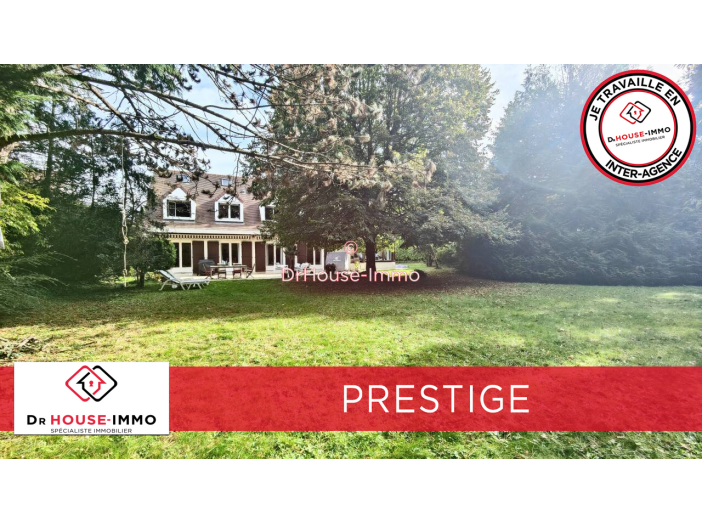 Maison de 241m² - 9 pièces
