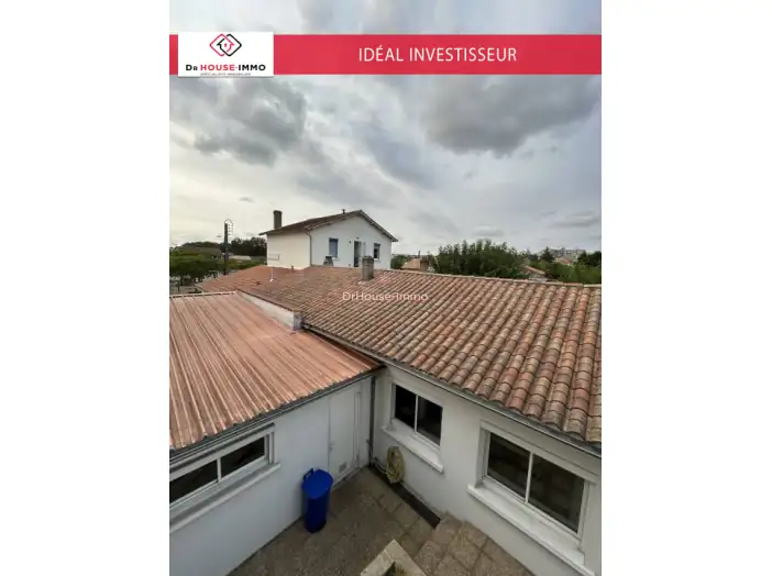 Hôtel particulier 26 pièces de 527 m² - Angoulême (16000)