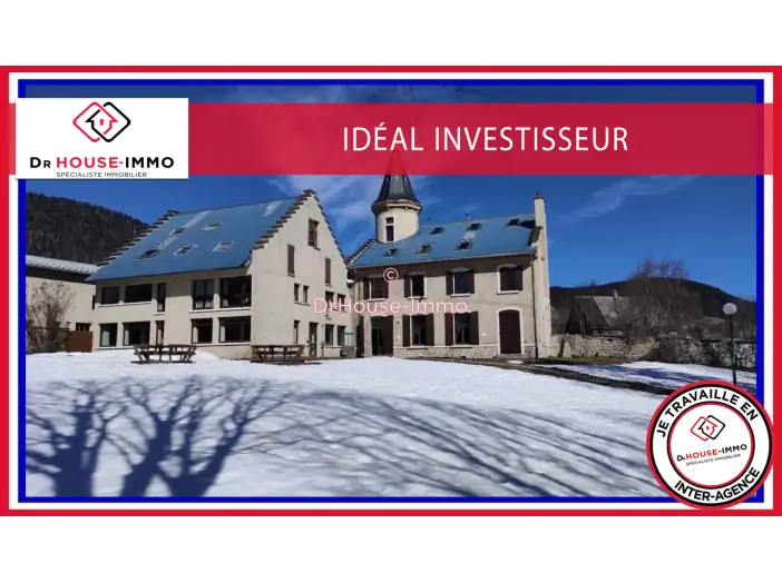 Immeuble mixte 33 pièces de 715 m² - Autrans (38880)