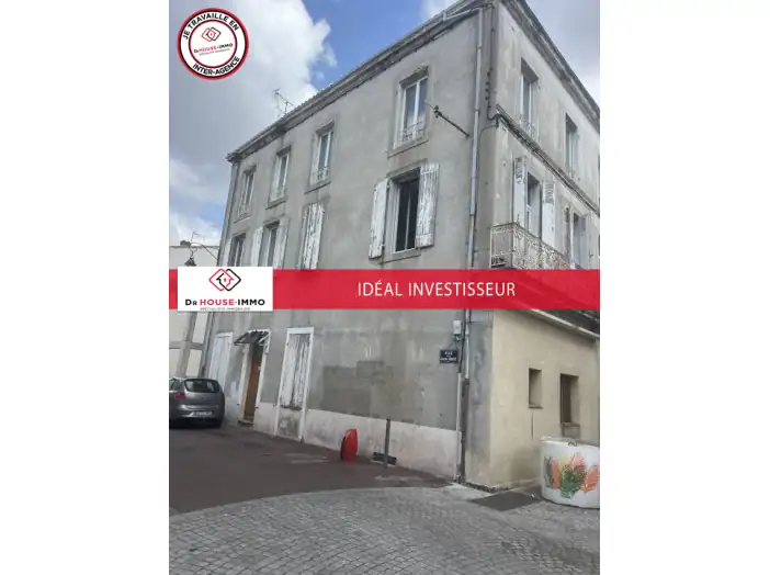 Immeuble 6 pièces de 211 m² - Villeneuve-sur-Lot (47300)