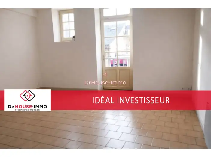 Immeuble 4 pièces de 90 m² - Brive-la-Gaillarde (19100)