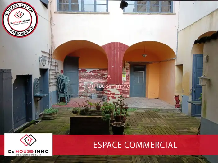 Maison 14 pièces de 560 m² - Auvillar (82340)