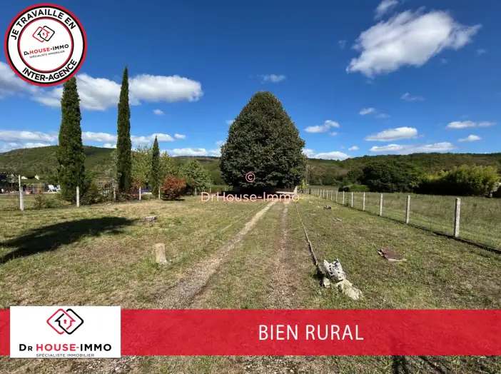 Maison 7 pièces de 160 m² - Puy-l'Évêque (46700)