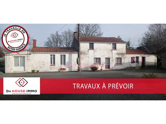 Maison 14 pièces de 324 m² - Commequiers (85220)