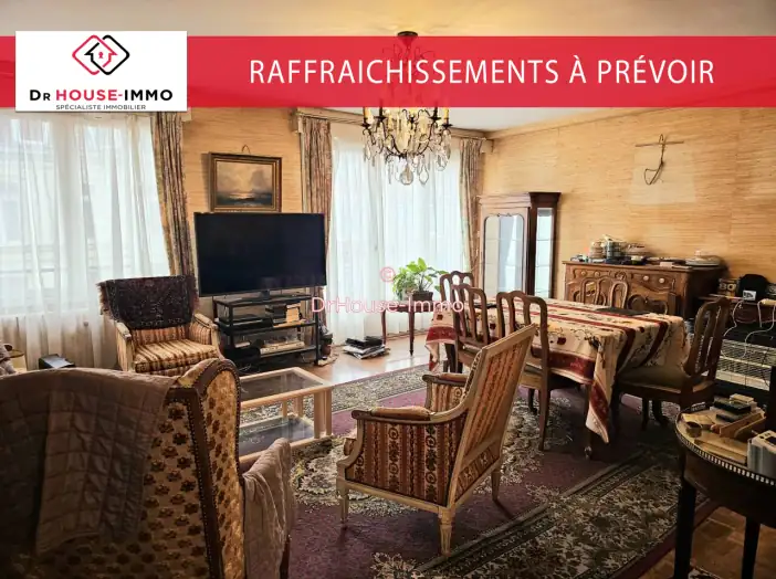 Appartement 6 pièces de 111 m² - Lille (59000)