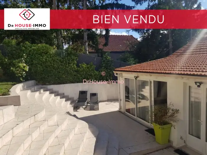 Image des la section Servies