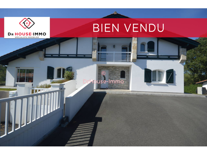 Maison de 197m² - 8 pièces