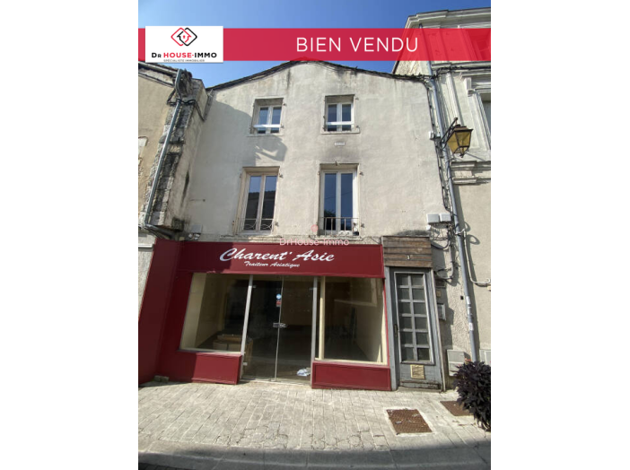 Immeuble de 286m² - 7 pièces