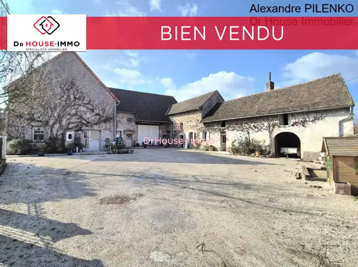 Maison 10 pièces de 313 m² - Chalon-sur-Saône (71100)