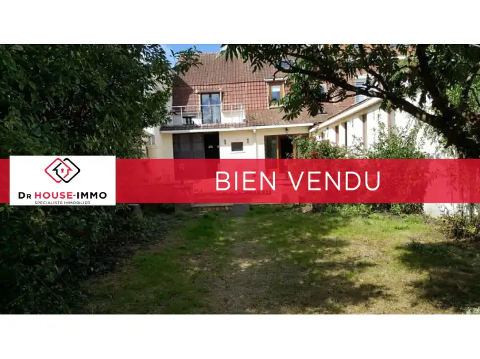 Maison 5 pièces de 130 m² - Hazebrouck (59190)