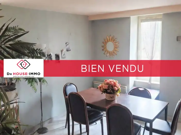 Appartement 3 pièces de 74 m² - Saint-Nectaire (63710)