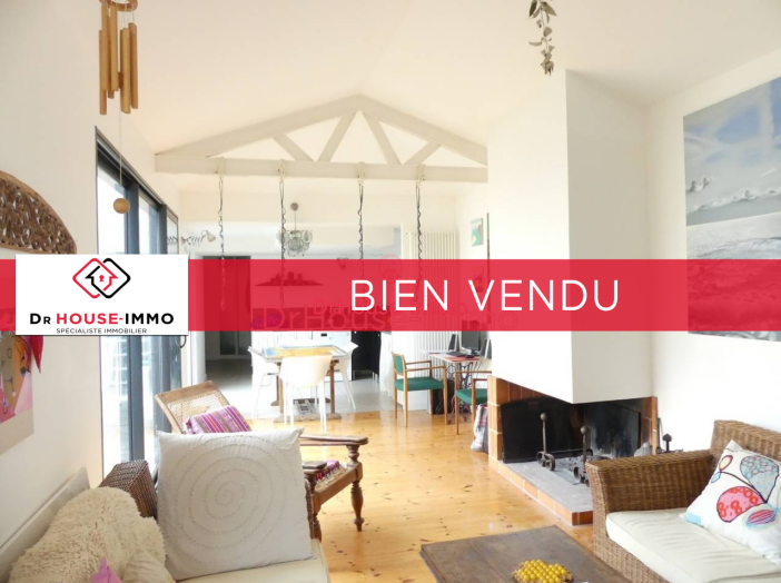 Maison de 220m² - 7 pièces