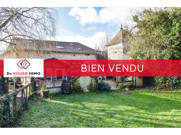 Maison de 270m² - 13 pièces