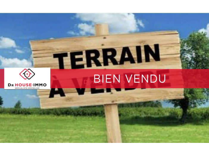 Terrain de 1744m²