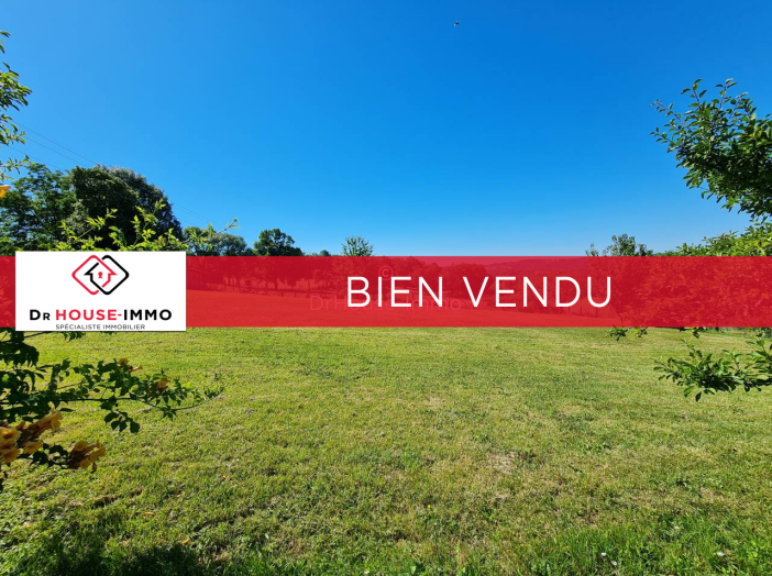 Terrain de 1585m²