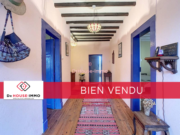 Maison de 245m² - 8 pièces