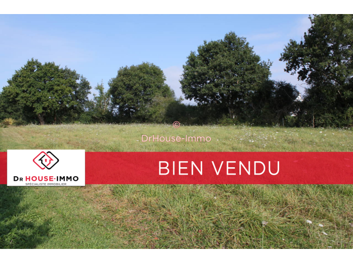 Terrain de 1966m²