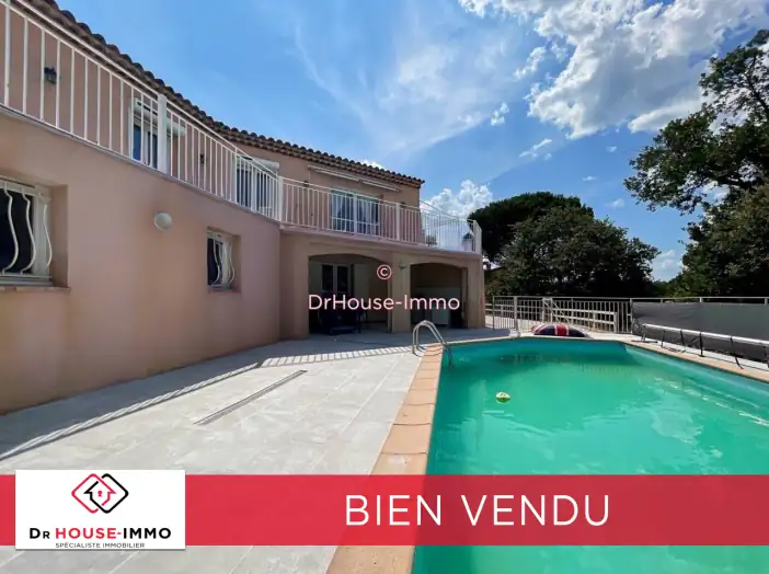 Image des la section Servies